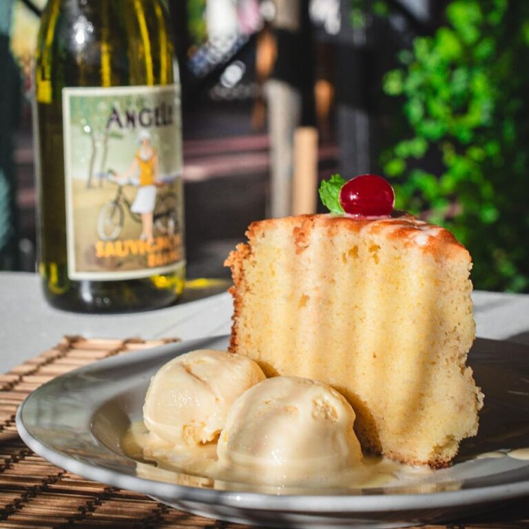 TheLobsterHut 12 768x768