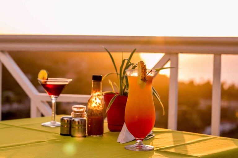 TheChamps 1.1 768x512